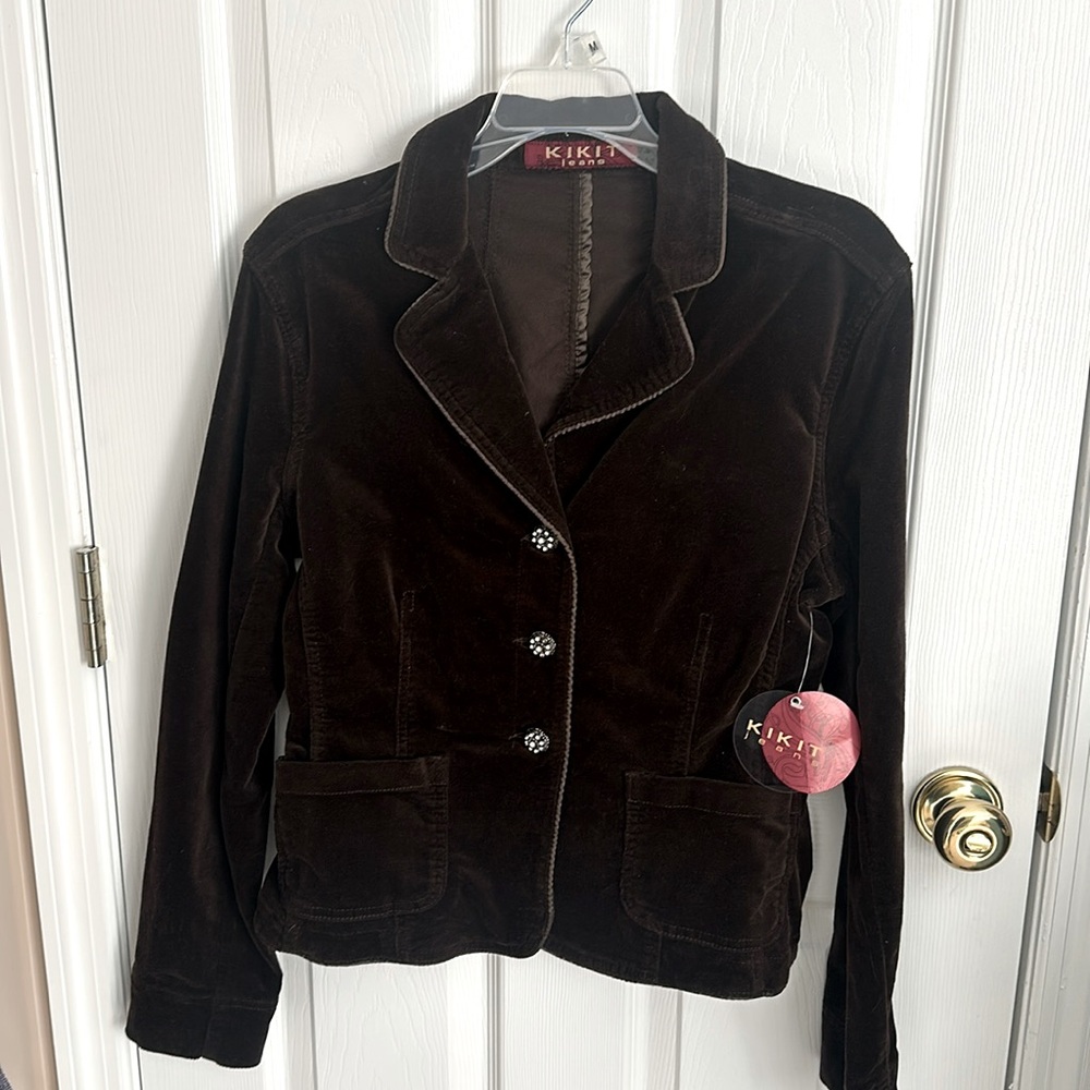 Brown blazer with 3 costume diamond buttons.  Size M.  98% cotton